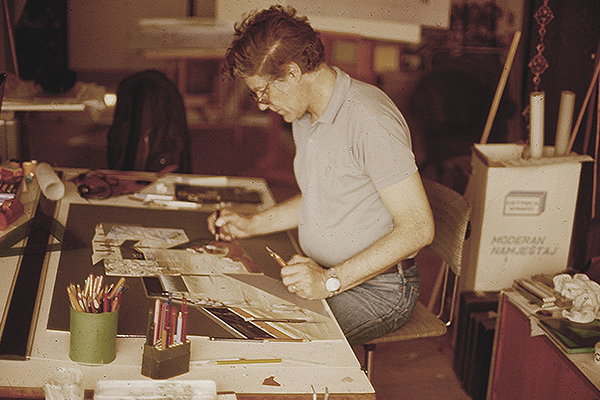 Artist working on proyect for Moskow research Institute<BR>1982, in his studio in Belgrade